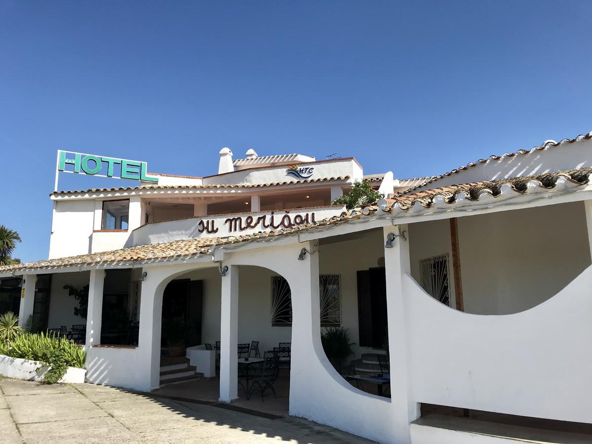 Hotel Su Meriagu Capitana Exteriör bild